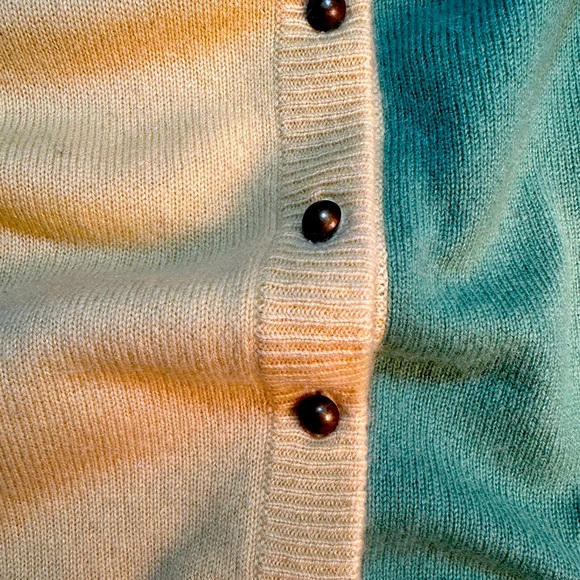 Cashmere Colorblock Cropped Cardigan Size MD - Picture 6 of 6